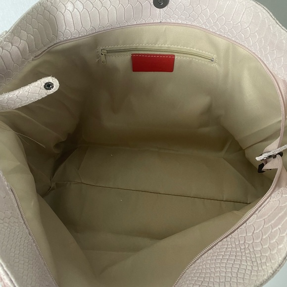 Faux Snakeskin Leather Adjustable Tote - Picture 13 of 13